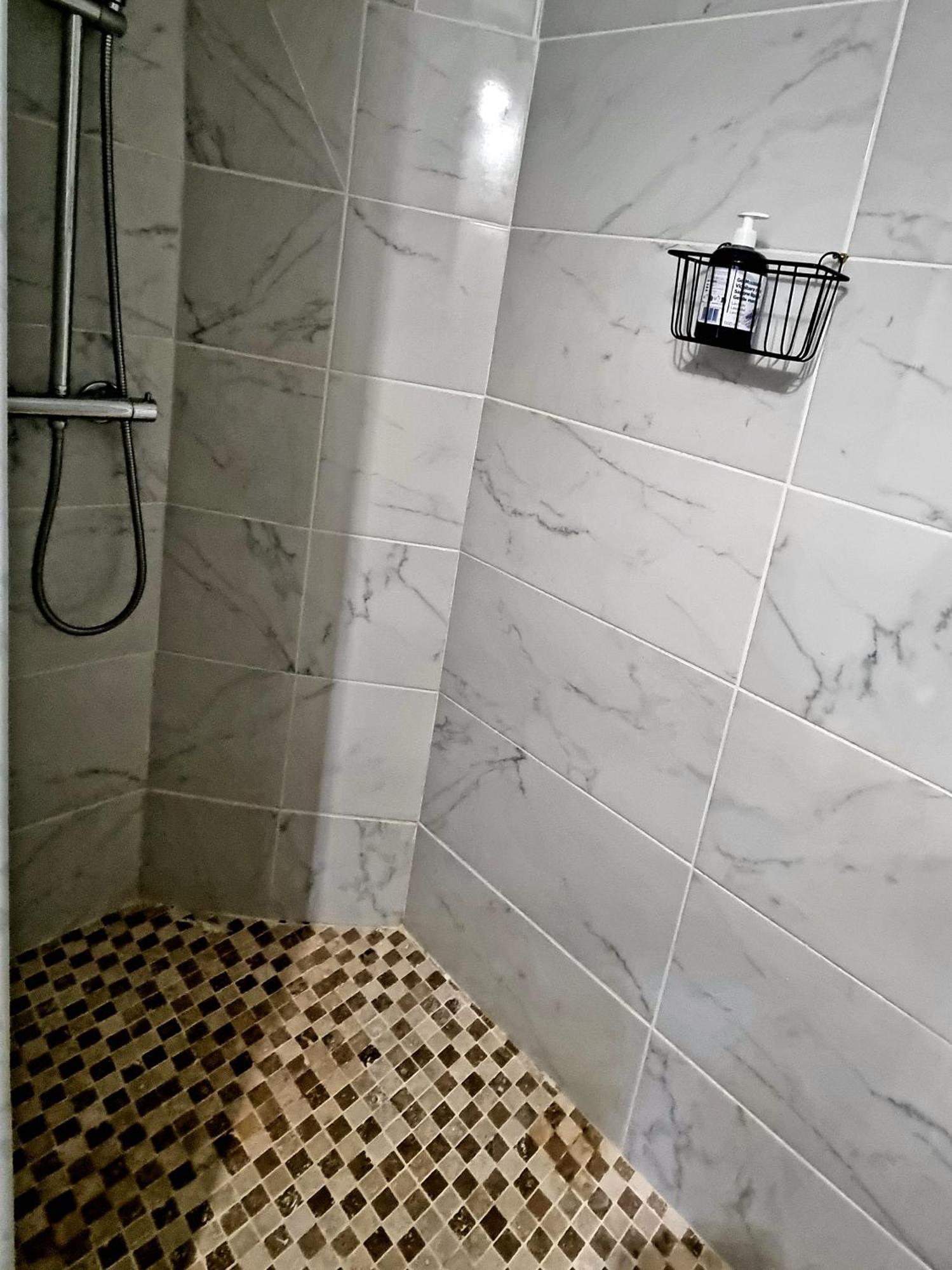 Appart T2 Vieux Port Place Daviel Marseilles Exterior foto
